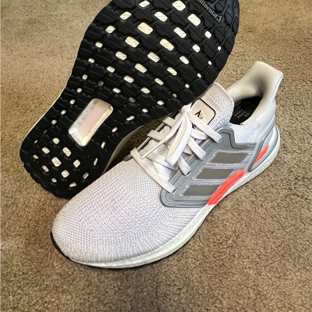 WMNS Adidas ultra boost x NASA